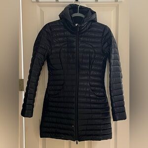 Women's Black Lululemon Light Parka, Size 4, worn once